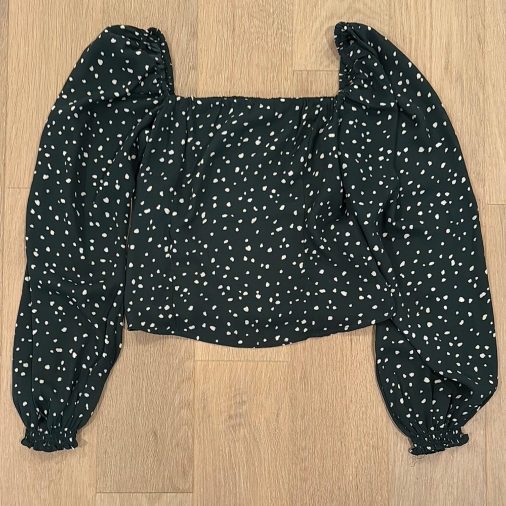 Abercrombie & Fitch Green and White Dotted Blouse